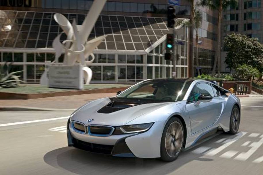 La Bmw i8